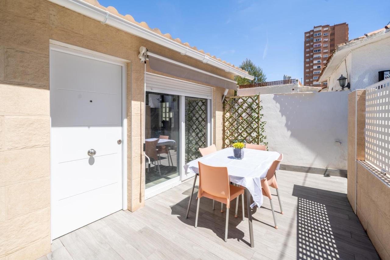 Apartamento Alma Con Terreno Privado Y Parking Compartido - A 800M De Playa Poniente Benidorm Exterior foto